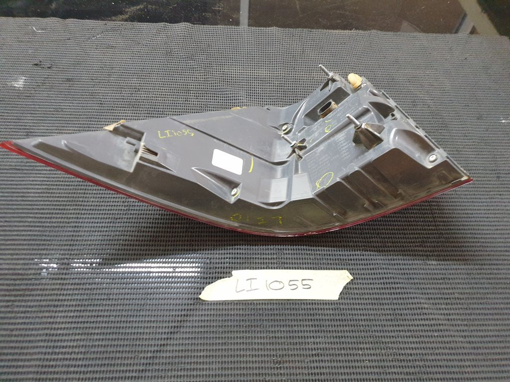 Mercedes-Benz GLE W166 AMG Right Taillight