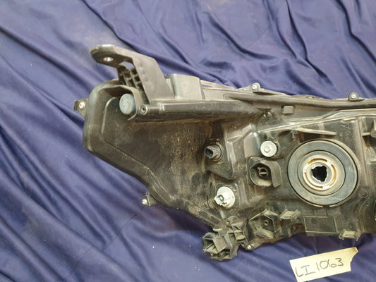 Toyota Hilux Left Headlight