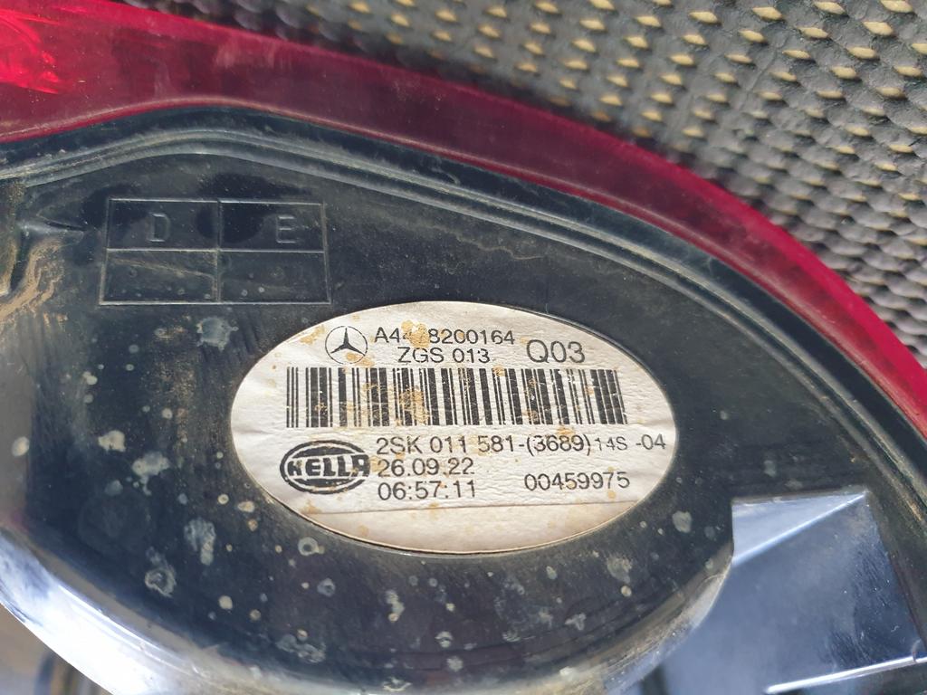 Mercedes-Benz V-Class Vito W447 Right Taillight