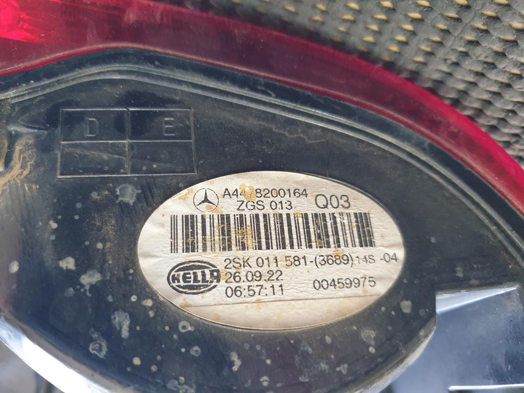 Mercedes-Benz V-Class Vito W447 Right Taillight