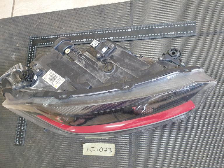 Volkswagen Polo GTI MK6 Right Headlight