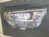 Toyota Rav4 Right Headlight