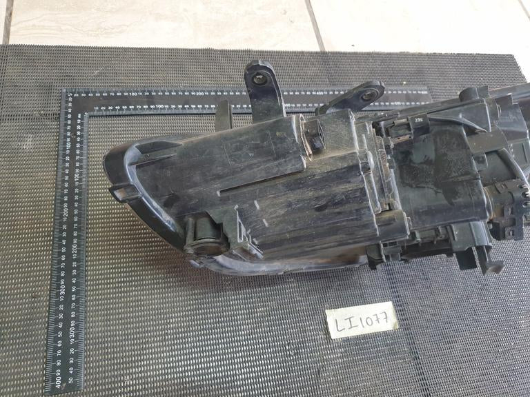 Hyundai i30 Premium Right Headlight