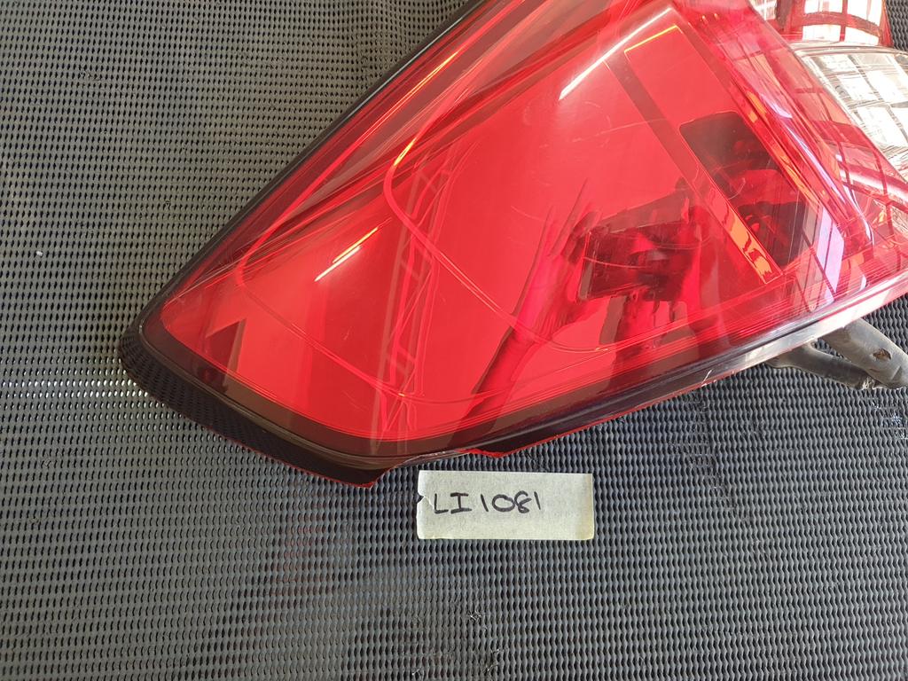 Suzuki Ertiga Toyota Rumion Left Outer Taillight