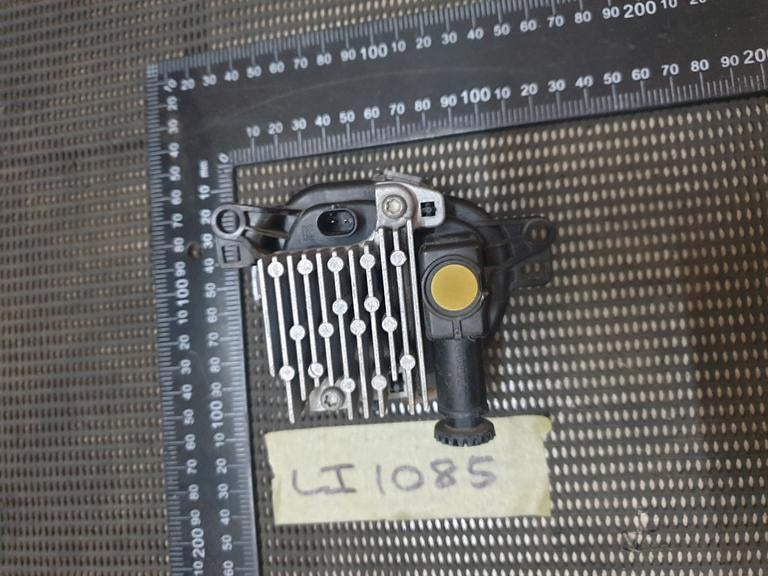 Volvo XC40 C40 S90 V90 XC90 Left Front Fog Light