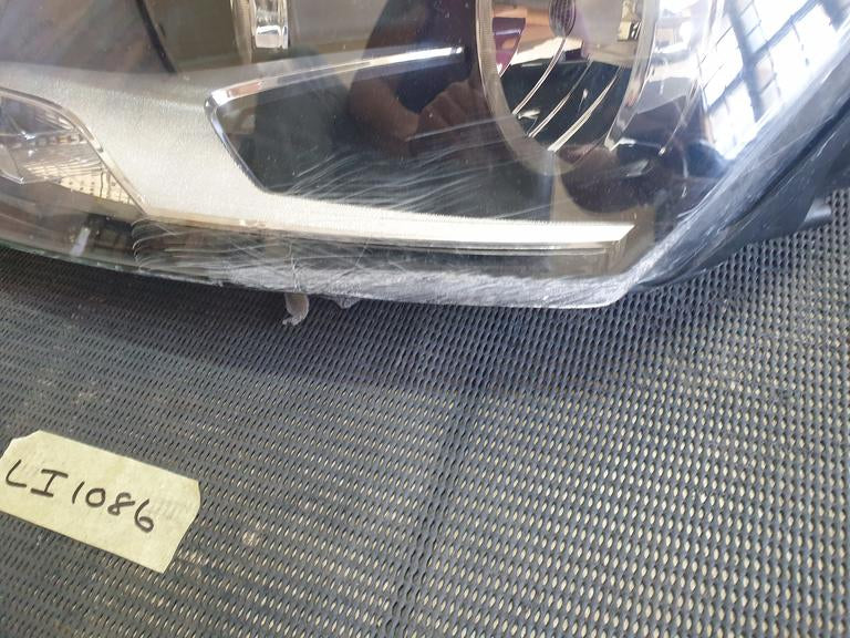 Volkswagen Polo Left Headlight