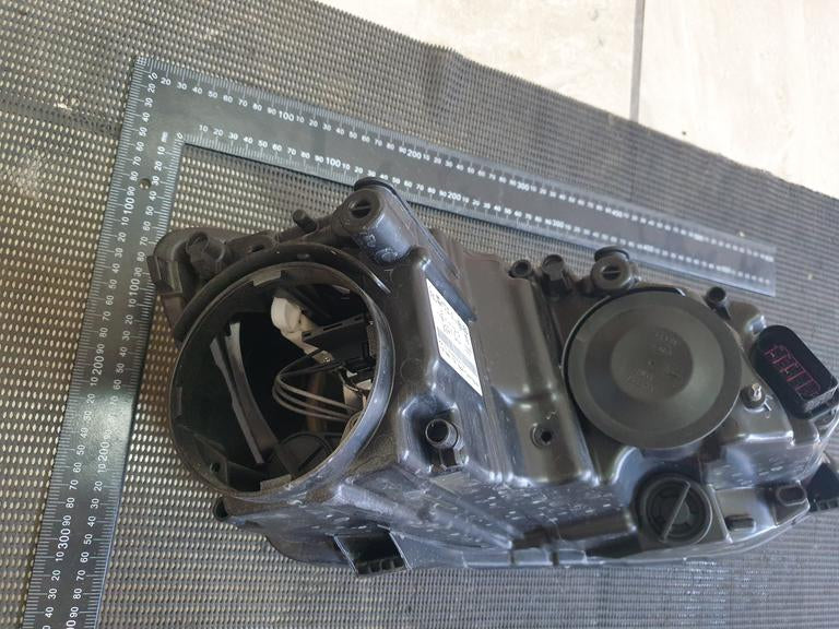 Volkswagen Polo Left Headlight