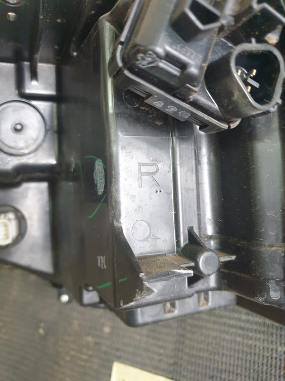 Toyota Corolla Cross Right Headlight