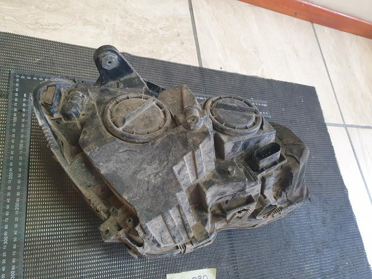 Mercedes-Benz C-Class W204 Left Headlight