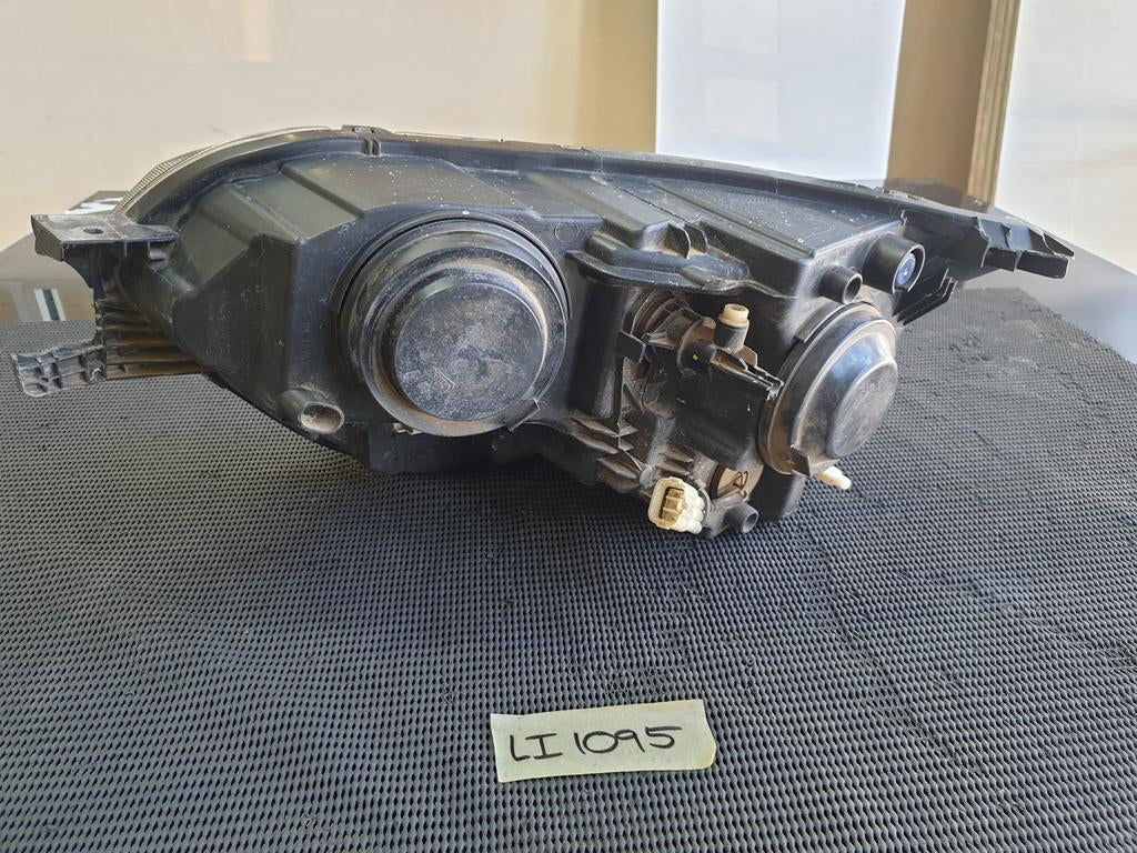 Renault Triber Right Headlight