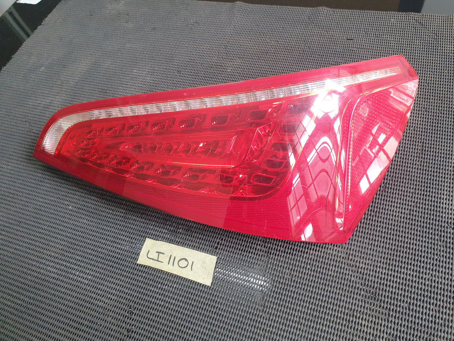 Audi Q5 2012  Stripping For Parts