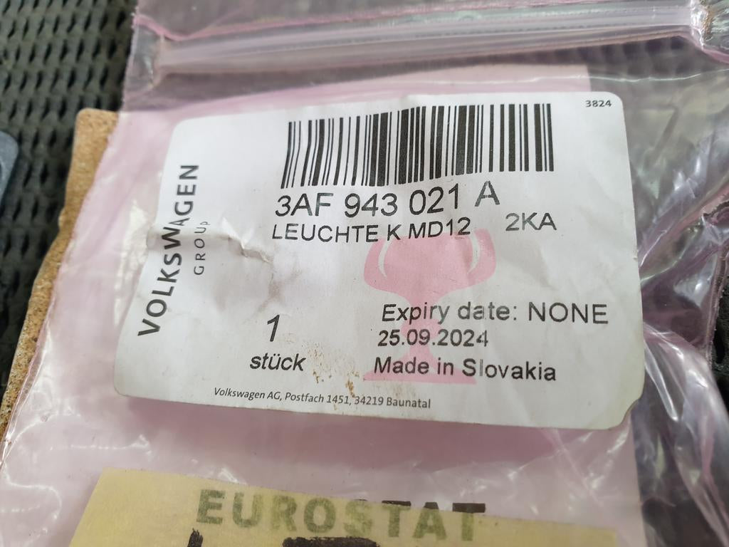 Volkswagen Tiguan License Plate Light