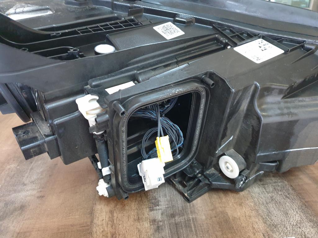 Mercedes-Benz GLE W167 X167 Left Headlight