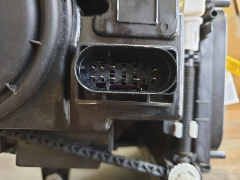 Mercedes-Benz GLE W167 X167 Left Headlight