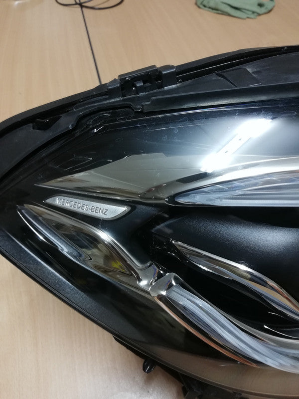 Mercedes-Benz GLA W247, H247 Right Headlight