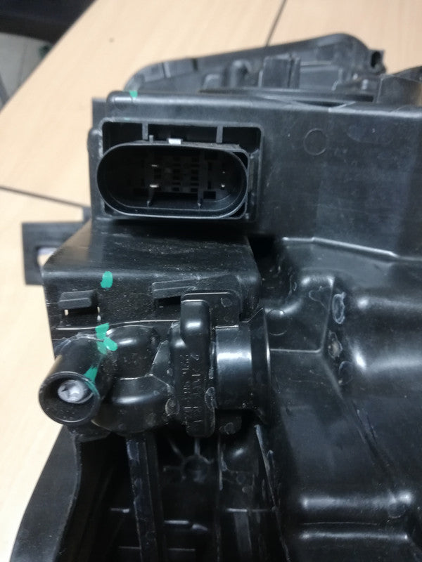 Mercedes-Benz GLA W247, H247 Right Headlight