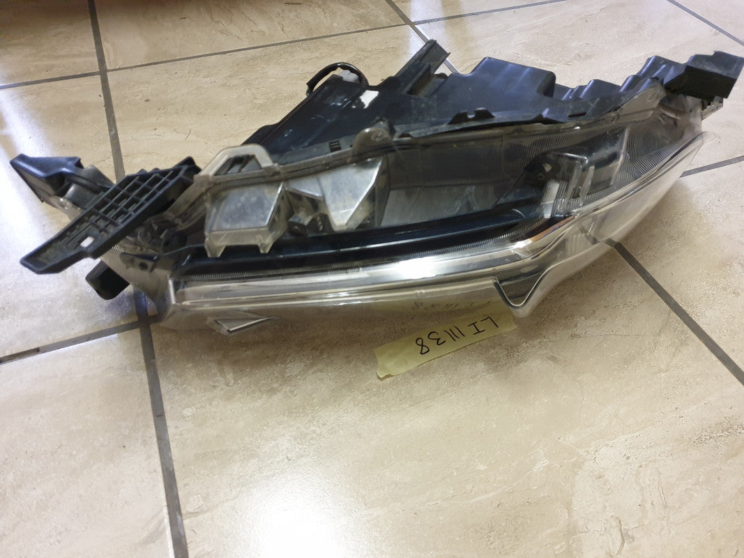 Toyota Hilux 2021, 2022, 2023 Right Headlight