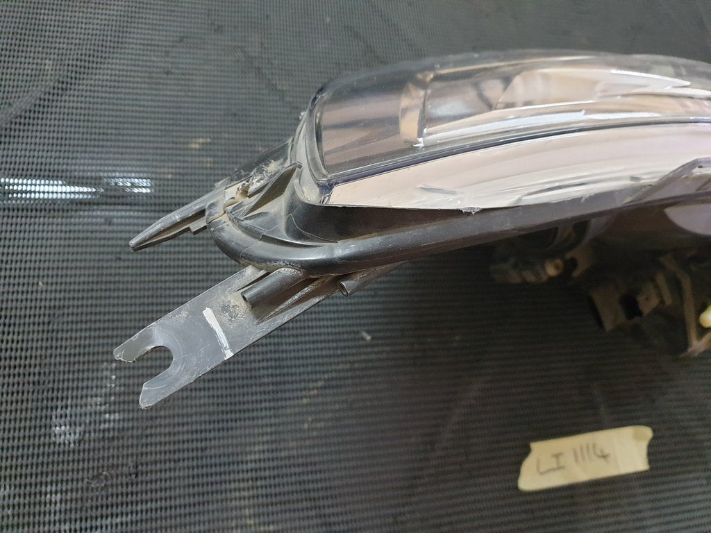 Renault Clio IV Left Headlight