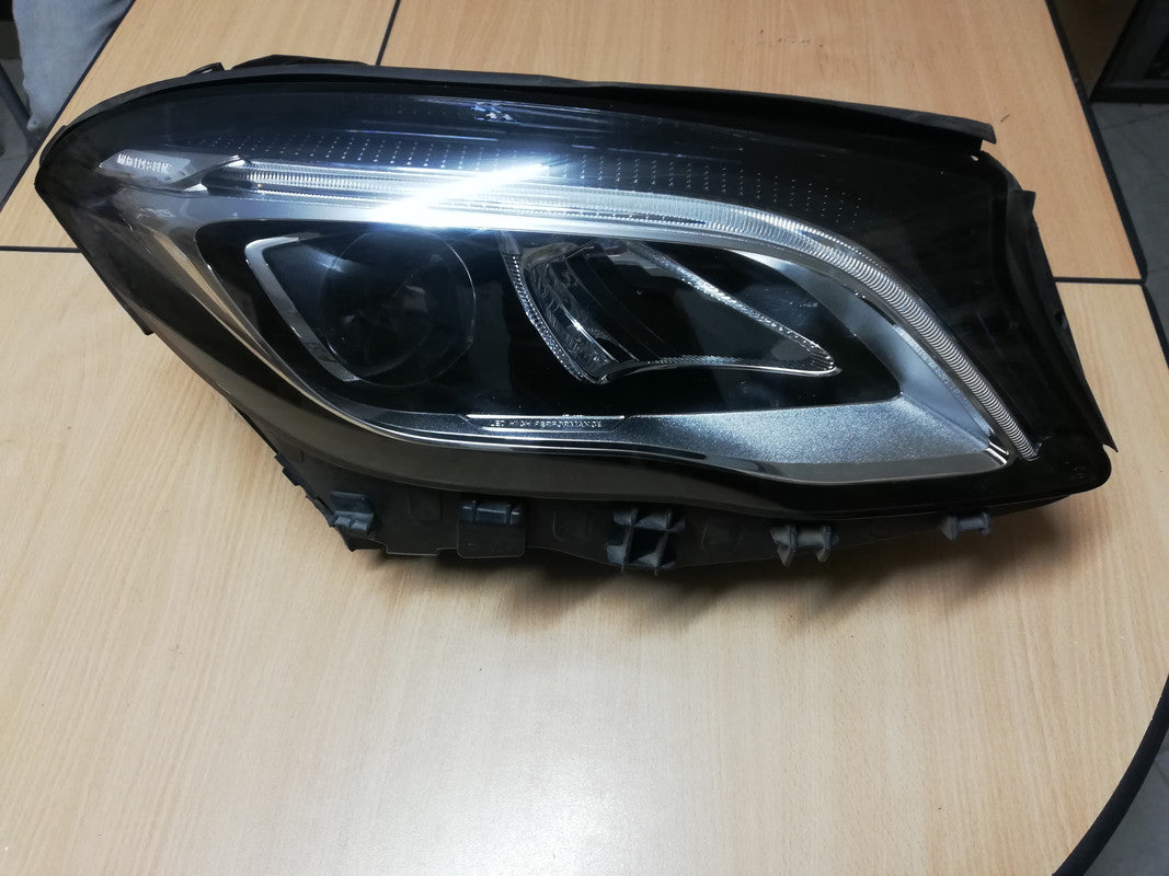 Mercedes-Benz GLA W156, 2019 Right Headlight