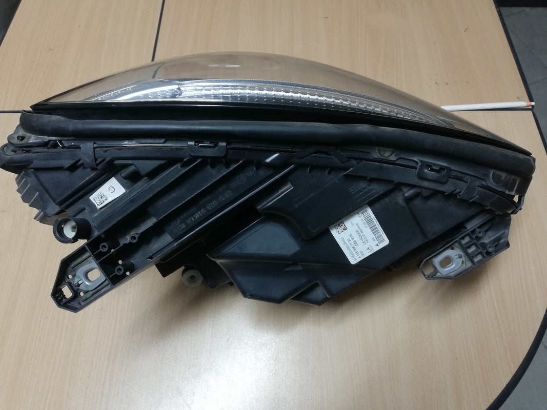 Mercedes-Benz GLA W156, 2019 Left Headlight