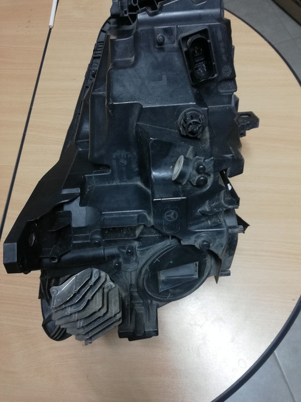 Mercedes-Benz GLA W156, 2019 Left Headlight