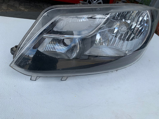 Volkswagen Caddy 2011 Left Headlight
