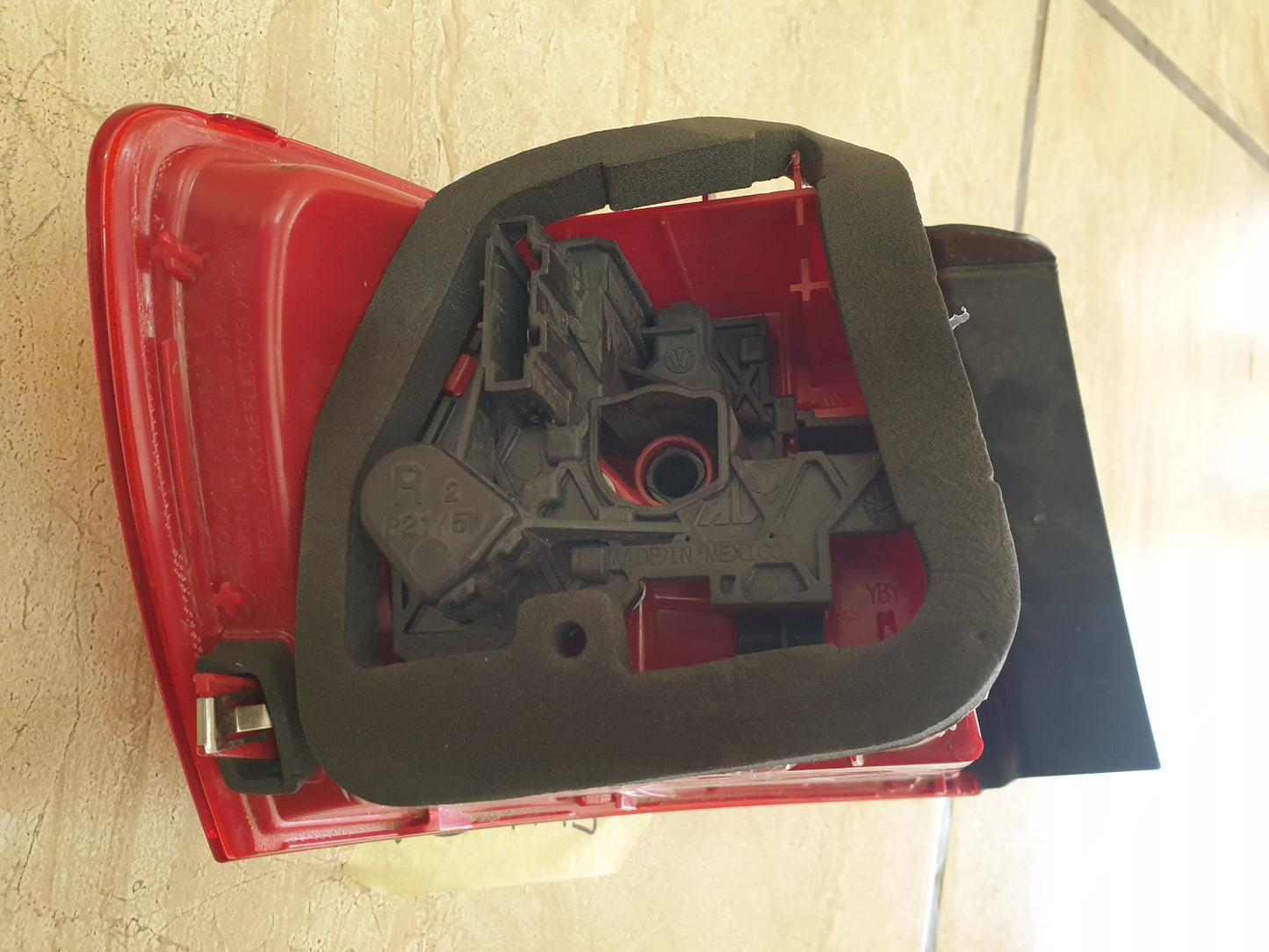 Volkswagen Jetta 6 Right Taillight