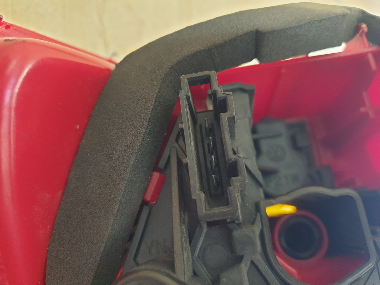 Volkswagen Jetta 6 Right Taillight