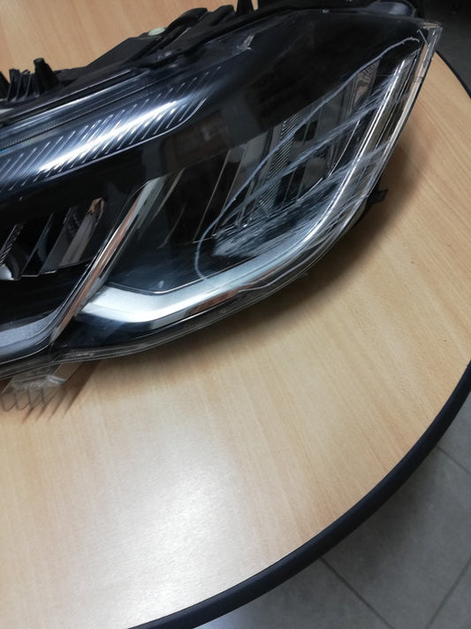Volkswagen Polo Life 2022 Left Headlight