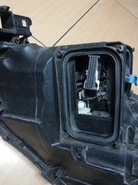 Mercedes-Benz GLE W166 Right Headlight