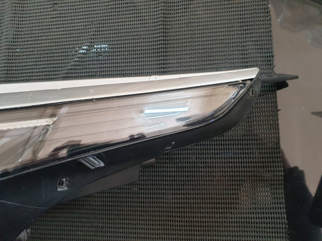 KIA Seltos 2018, 2019, 2020, 2021, 2022, 2023 Left Headlight