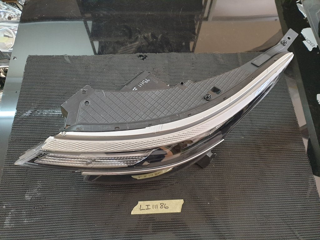 KIA Seltos 2018, 2019, 2020, 2021, 2022, 2023 Left Headlight