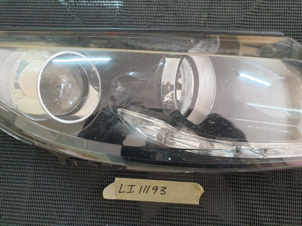 KIA Sportage 2012 Right Headlight