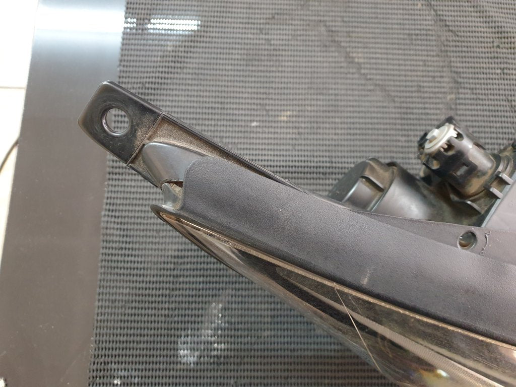 KIA Sportage 2012 Right Headlight