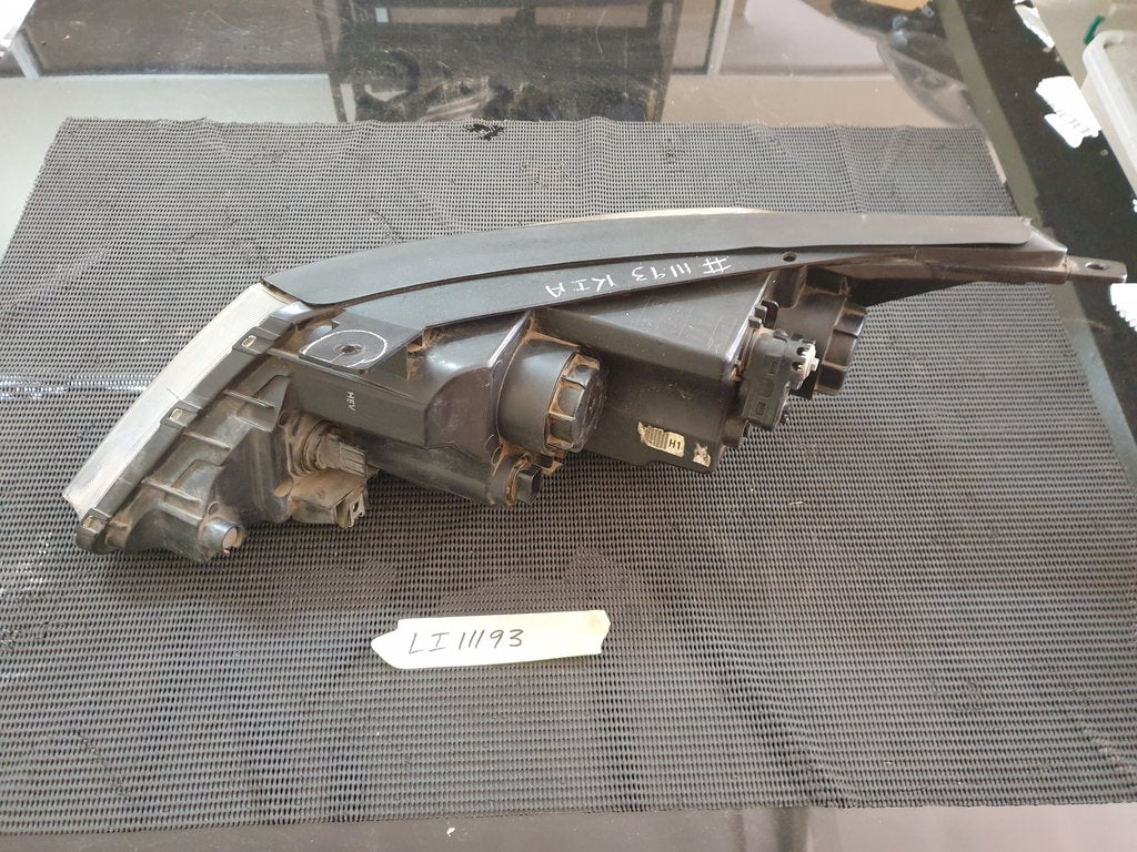 KIA Sportage 2012 Right Headlight