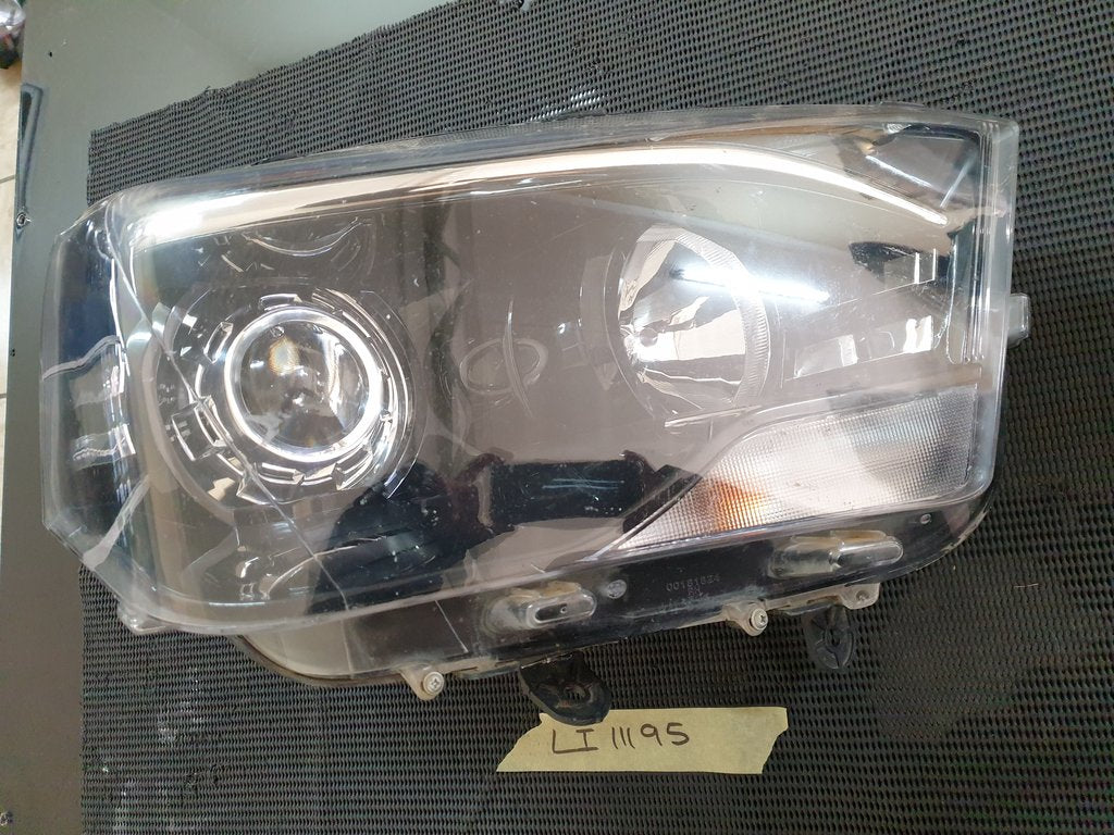 Mahindra Scorpio 2022 Right Headlight