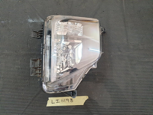 Mitsubishi Triton Right Headlight