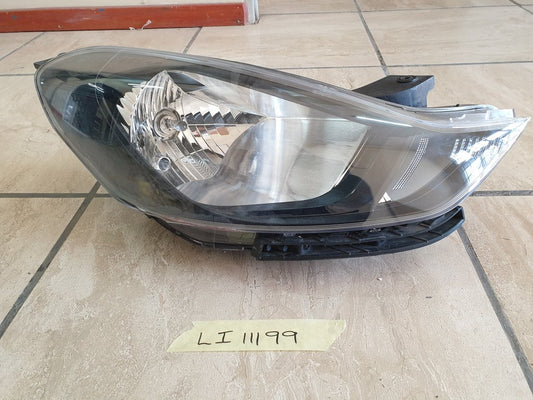 Hyundai I20 Right Headlight
