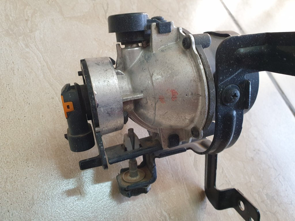 Hyundai I10 Fog light Fog Light With Left Mounting Bracket