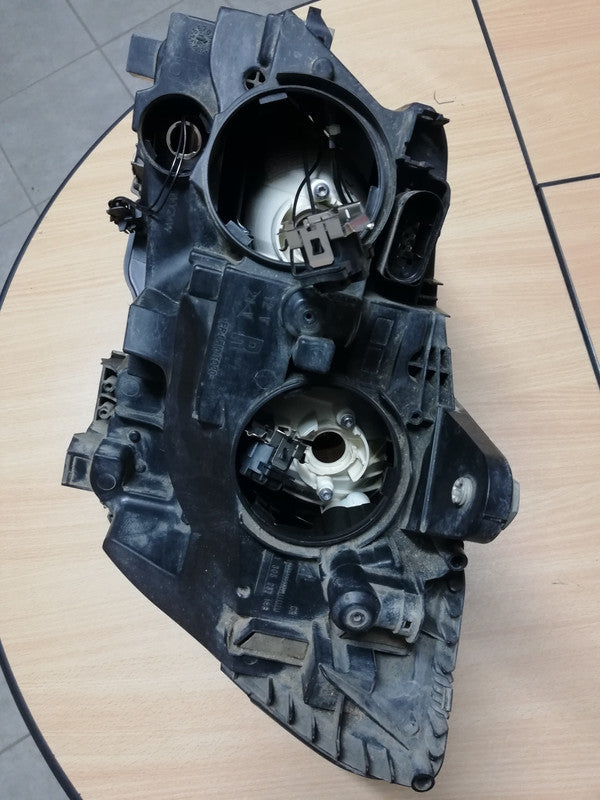 Mercedes-Benz C-Class W205 Right Headlight