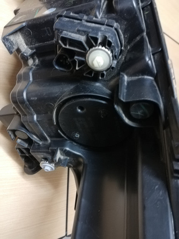 Toyota Corolla Cross Right Headlight