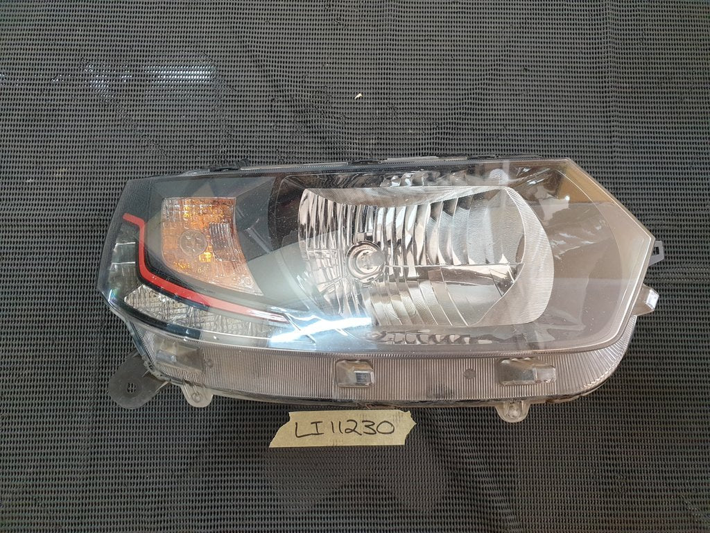 Mahindra KUV100 2016, 2017, 2018, 2019, 2020, 2021, 2022 Right Headlight