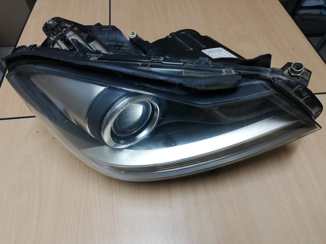 Mercedes-Benz C-Class W204, 2011 Right Headlight