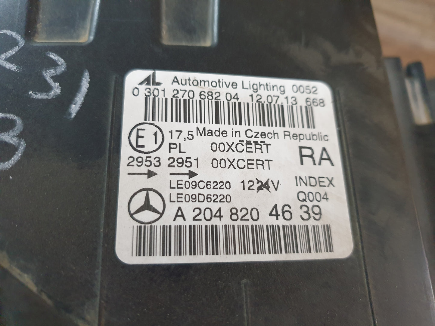 Original Used Mercedes-Benz C-Class W204, 2011 Right Headlight