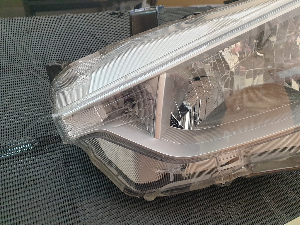 Isuzu D-Max Left Headlight