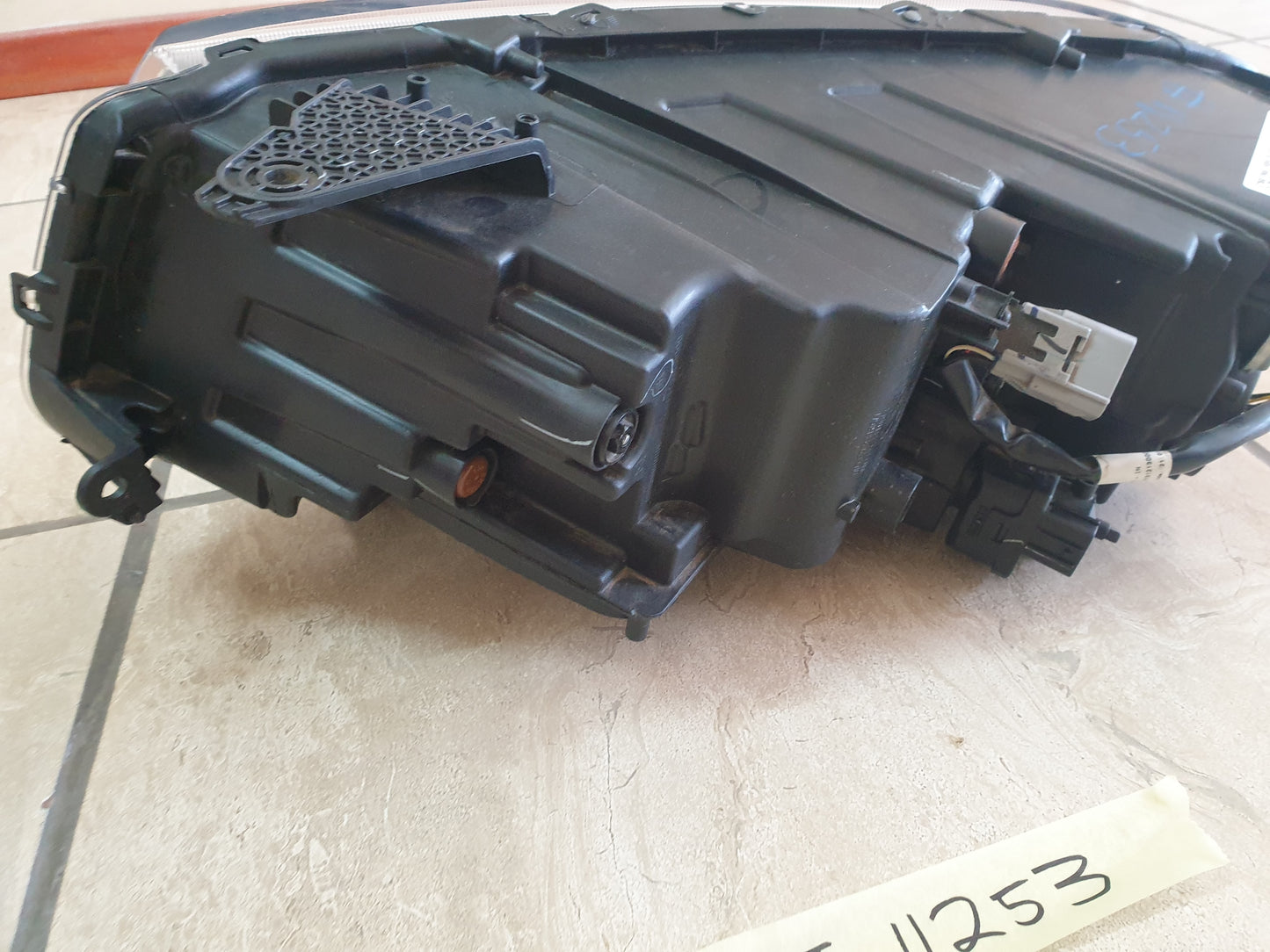 Toyota Urban Cruiser 2023 Right Headlight