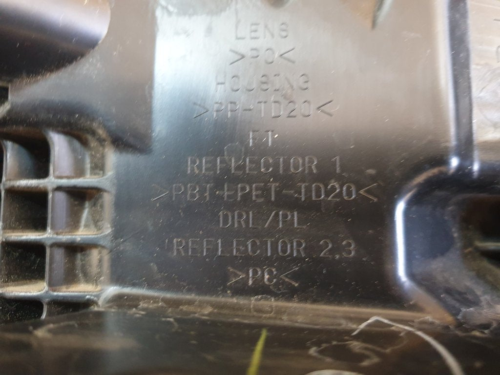 Nissan Navara Left Headlight
