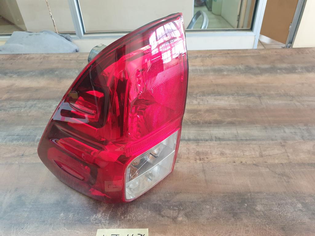 Original Used Toyota Hilux Left Taillight