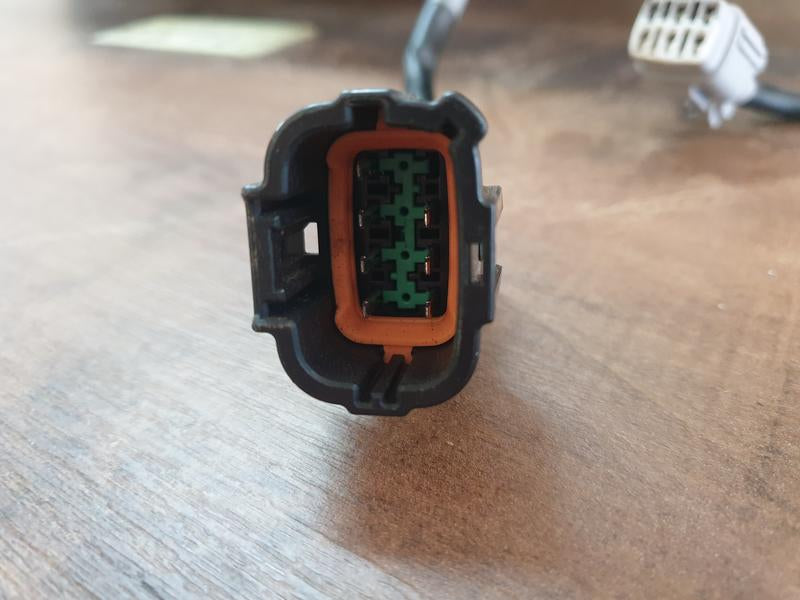Original Used Nissan X-Trail Right Headlight