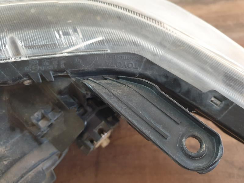 Original Used Toyota Hilux D4D Right Headlight